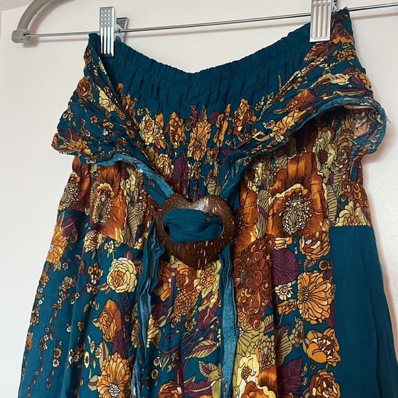 100% Rayon Skirt/Dress - Picture 2 of 2